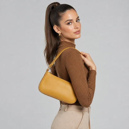 Modelo usando Bolso de Hombro Monelle Mostaza